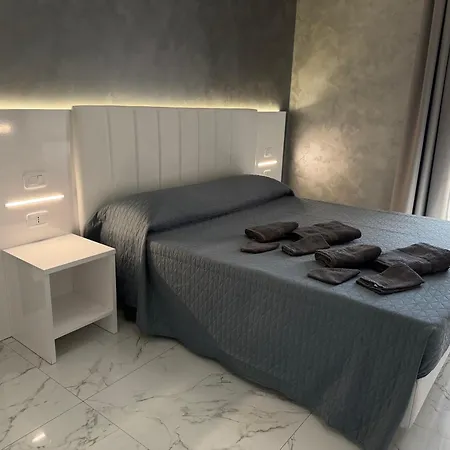 Luxury E Apricena