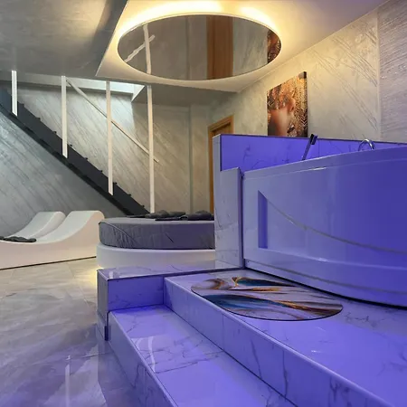 Luxury E 住宿加早餐酒店