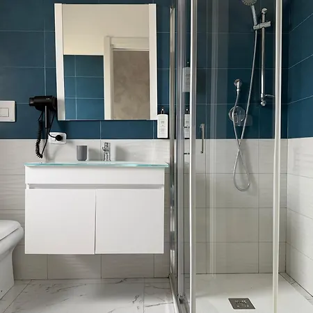Luxury E Apricena