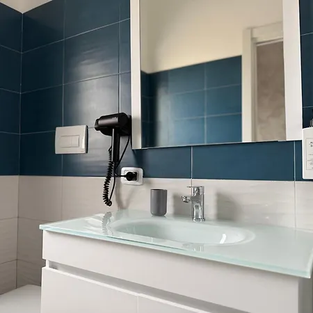 Luxury E فندق مبيت وإفطار Apricena